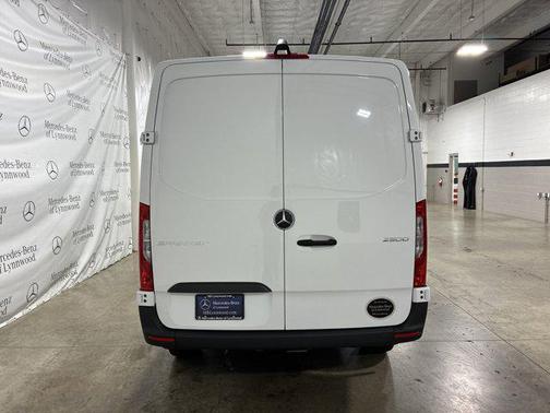 2025 Mercedes-Benz Sprinter 2500 Standard Roof