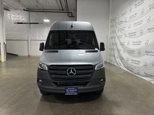2025 Mercedes-Benz Sprinter 2500 High Roof