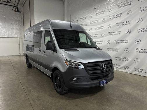 2025 Mercedes-Benz Sprinter 2500 High Roof