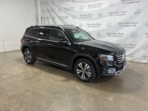 2025 Mercedes-Benz GLB 250 4MATIC