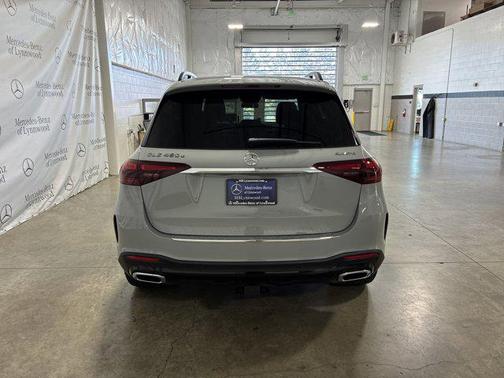 2025 Mercedes-Benz GLE 450e 4MATIC
