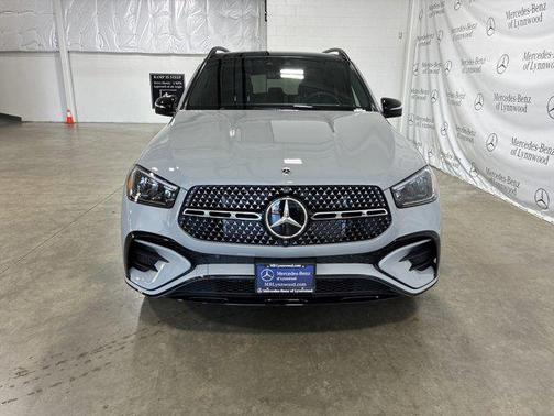 2025 Mercedes-Benz GLE 450e 4MATIC