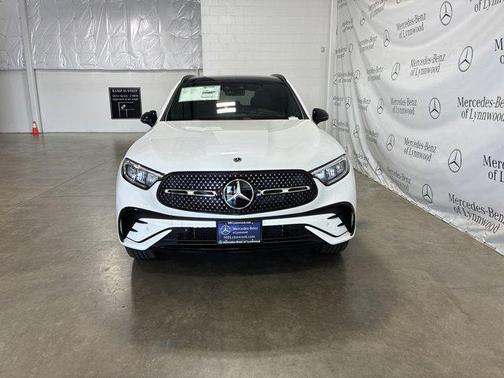 2025 Mercedes-Benz GLC 300 4MATIC