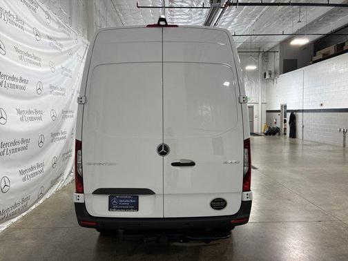 2025 Mercedes-Benz Sprinter 2500 High Roof