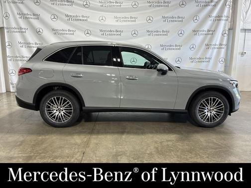 2025 Mercedes-Benz GLC 300 4MATIC