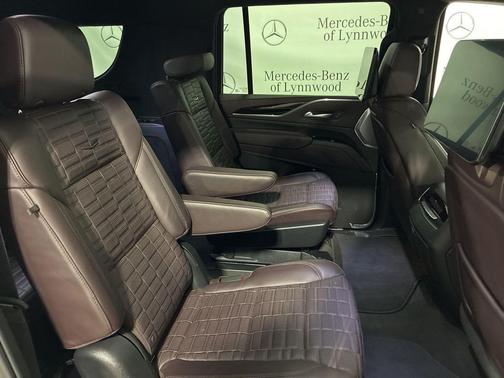 2024 Cadillac Escalade ESV Premium Luxury Platinum