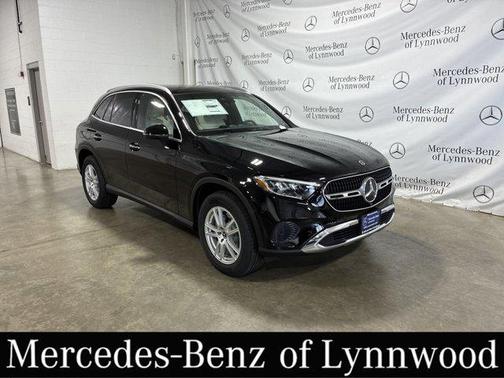 2025 Mercedes-Benz GLC 300 4MATIC