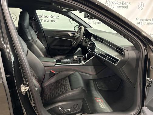 2022 Audi RS 6 Avant 4.0T