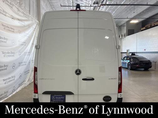 2025 Mercedes-Benz Sprinter 2500 High Roof