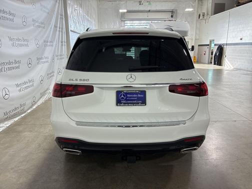 2026 Mercedes-Benz GLS 580 4MATIC