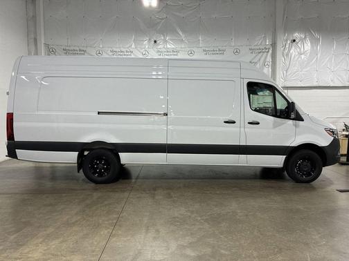 2025 Mercedes-Benz Sprinter 3500XD High Roof