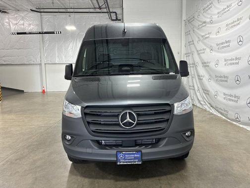 2025 Mercedes-Benz Sprinter 2500 High Roof