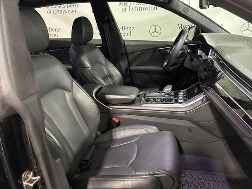 2023 Audi Q8 55 Prestige