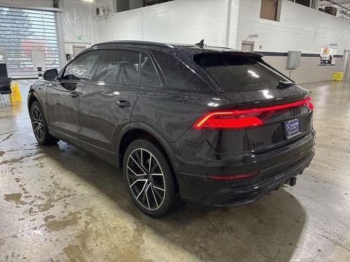 2023 Audi Q8 55 Prestige