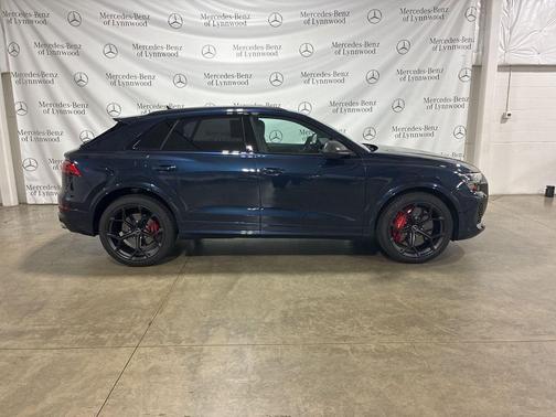 2025 Audi RS Q8 4.0T