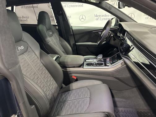 2025 Audi RS Q8 4.0T