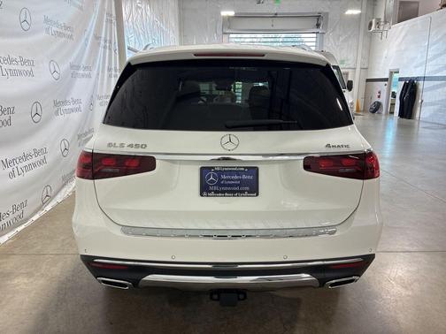 2025 Mercedes-Benz GLS 450 4MATIC