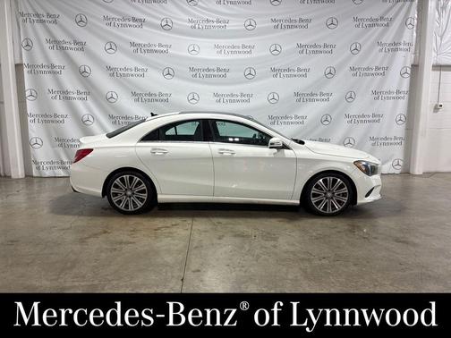 2017 Mercedes-Benz CLA 250 4MATIC
