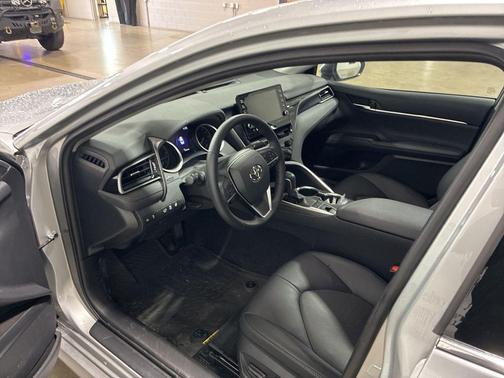 2023 Toyota Camry XLE