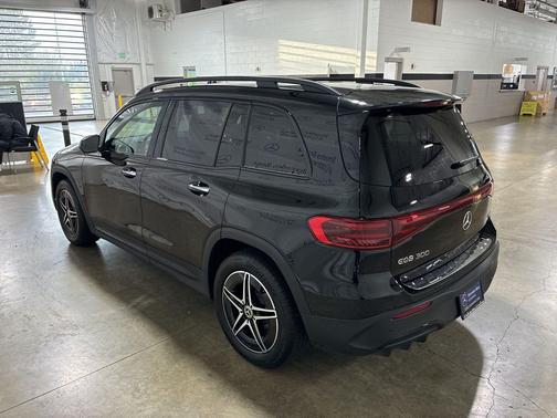 2024 Mercedes-Benz EQB 300 4MATIC