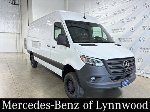 2025 Mercedes-Benz Sprinter 2500 High Roof