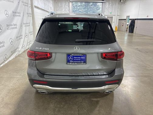 2022 Mercedes-Benz GLB 250 4MATIC