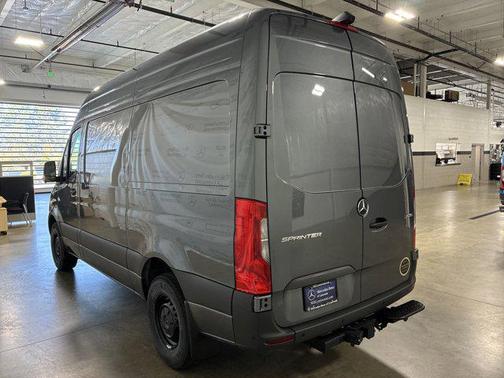 2025 Mercedes-Benz Sprinter 2500 High Roof
