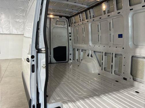 2025 Mercedes-Benz Sprinter 2500 High Roof
