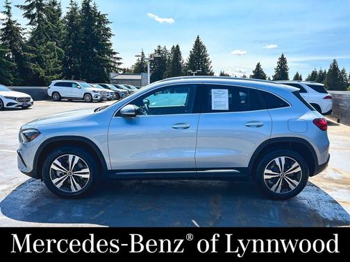 Cirrus Silver Metallic 2026 Mercedes-Benz GLA 250 4MATIC