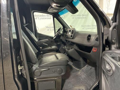 2021 Mercedes-Benz Sprinter 2500 Standard Roof