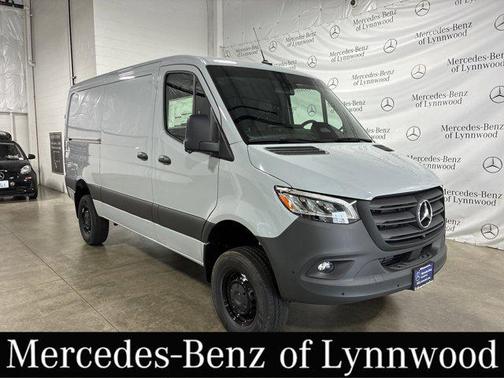 2025 Mercedes-Benz Sprinter 2500 Standard Roof