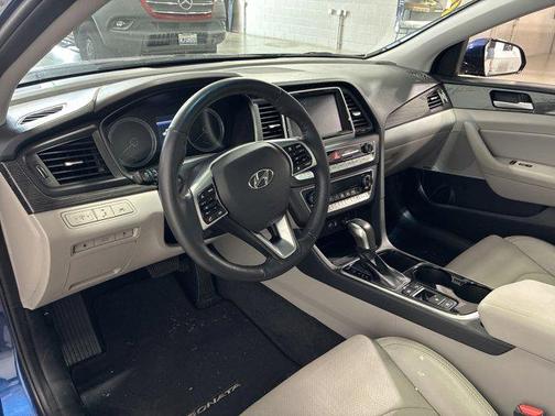 2019 Hyundai SONATA Limited