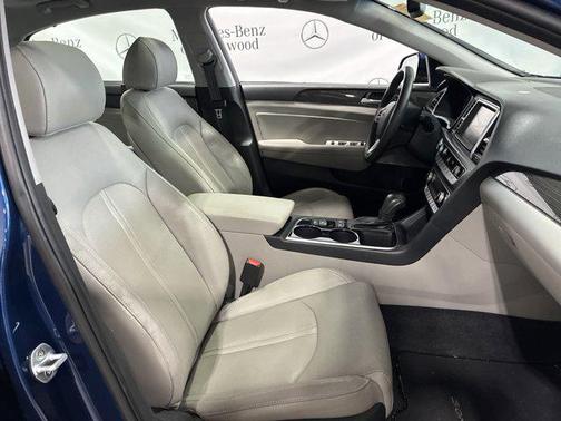 2019 Hyundai SONATA Limited