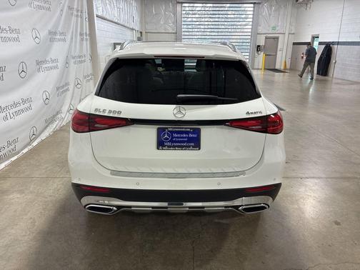 2025 Mercedes-Benz GLC 300 4MATIC