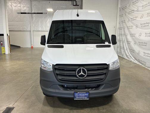 2025 Mercedes-Benz Sprinter 2500 High Roof