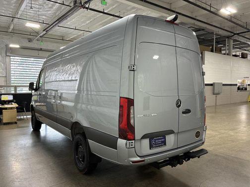 2025 Mercedes-Benz Sprinter 2500 High Roof