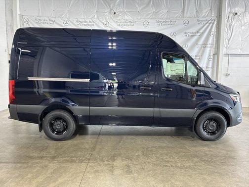 2025 Mercedes-Benz Sprinter 2500 High Roof