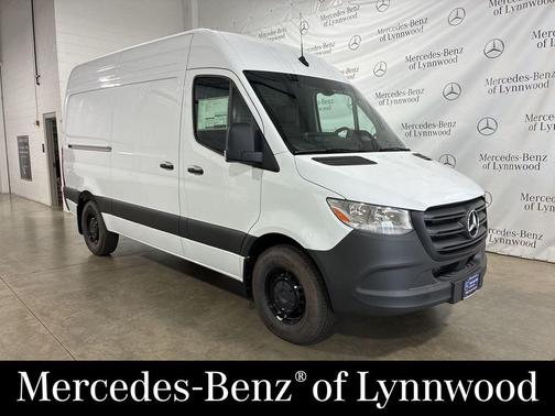 2025 Mercedes-Benz Sprinter 2500 Standard Roof