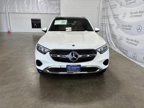 2025 Mercedes-Benz GLC 300 4MATIC