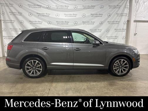 2019 Audi Q7 55 Prestige