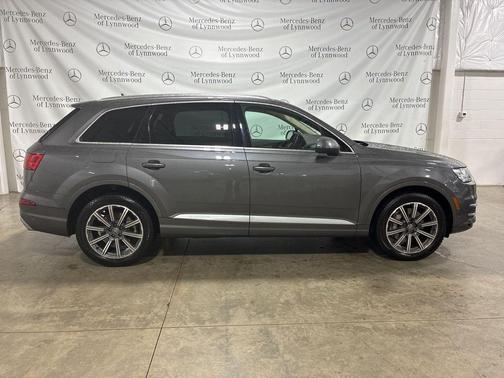 2019 Audi Q7 55 Prestige