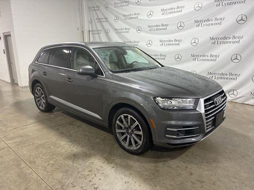 2019 Audi Q7 55 Prestige