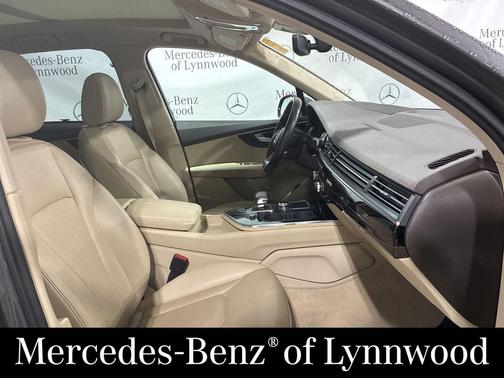 2019 Audi Q7 55 Prestige