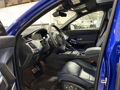 2018 Jaguar E-PACE R-Dynamic HSE