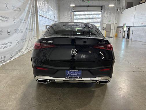 2025 Mercedes-Benz GLC 300 4MATIC Coupe