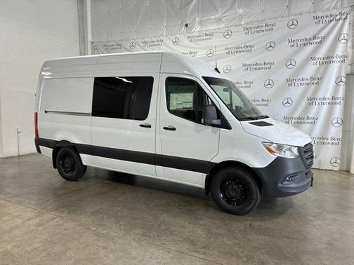 2025 Mercedes-Benz Sprinter 2500 High Roof