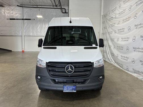 2025 Mercedes-Benz Sprinter 2500 High Roof