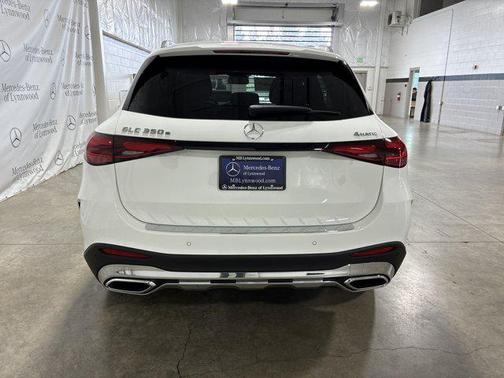 2025 Mercedes-Benz GLC 350e Base