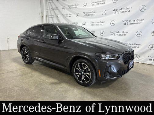 2023 BMW X4 xDrive30i