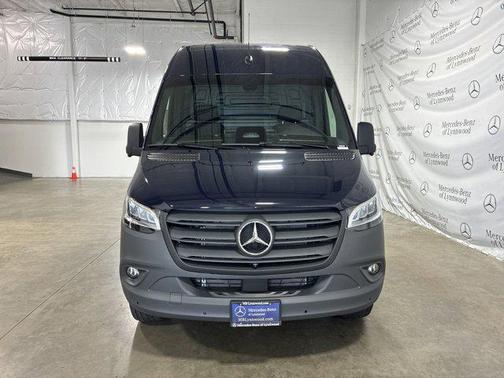 2025 Mercedes-Benz Sprinter 2500 High Roof